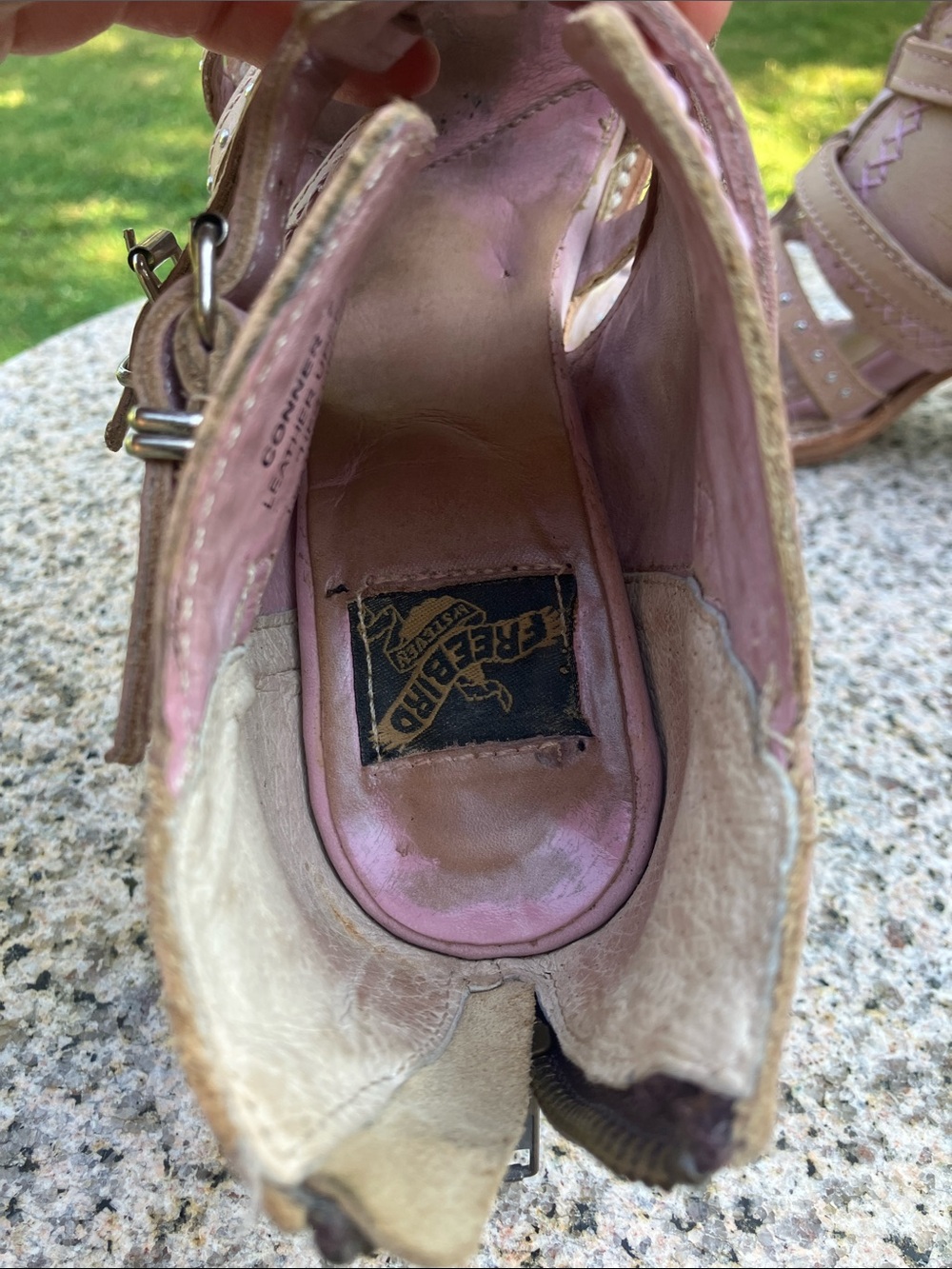 FreeBird Connor Pink / Blush Studded Open-Toe Sandals 7 - Picture 8 of 14
